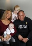 Den Haag, 23 November 2015
Barbie Samantha v d Plas met haar man Michael v d Plas en hun twee kinderen
