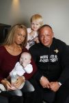 Den Haag, 23 November 2015
Barbie Samantha v d Plas met haar man Michael v d Plas en hun twee kinderen