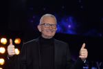 Aalsmeer 20 november 2015
Sabia Boulahrouz zwanger in het programma Mindmasters van SBS6.
Mindmasters Live, Uri Geller, Walter Rolfo, Patty Brard  Wolter Kroes Jochem v Gelder Peter R de Vries Boer geile Geert Monique Smit Patty Brard Kay nambiar en K# Lisa Michels. Kim LIan v d Meij presenteert het in studio Aalsmeer.