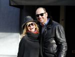 Amsterdam 28 november 2015 
Connie Breukhoven met vriend Eugene v Dun op de cornelis schuytstraat