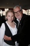 Amsterdam 23 november 2015 
Irene v d Laar stapt uit taxi.5 jaar nieuwe de la mar en 15 jaar de joop en Janine v d Ende foundation. Ernst Daniel Smid met dochter Coosje