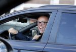 Amsterdam 28 november 2015
Gordon zingend in zijn auto