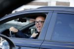 Amsterdam 28 november 2015
Gordon zingend in zijn auto