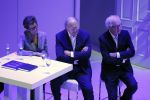 Amsterdam 23 november 2015 
Irene v d Laar stapt uit taxi.5 jaar nieuwe de la mar en 15 jaar de joop en Janine v d Ende foundation.