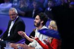 Aalsmeer 27 november 20152e en laatste aflevering van sbs6 programma mindmasters met oa Peter R de Vries Sabia Boulahrouz Patty Brard Patricia Paay Boer Geert en Maarten v d Weijden. Kim Lian v d Meij presenteert het programma. Wegens tegenvallende kijkcijfers werd het programma na twee afleveringen van de tv gehaald. sabia haar drie kinderen Katharina Amaya en Daamin waren aanwezig met de tante (aupair) van Sabia. Kay Nambiar