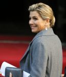 Amsterdam 25 november 2015 
Koninmg Willem Alexander en Koningin Maxima  arriveren bij het paleis op de dam in hun auto (audi A8)