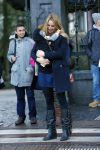 Amsterdam 25 november 2015
Lieke v Lexmond met zoontje Vic aan de wandel.