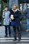Amsterdam 25 november 2015
Lieke v Lexmond met zoontje Vic aan de wandel.