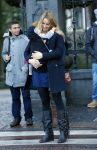 Amsterdam 25 november 2015
Lieke v Lexmond met zoontje Vic aan de wandel.