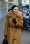 Amsterdam 23 november 2015 
Irene v d Laar stapt uit taxi.5 jaar nieuwe de la mar en 15 jaar de joop en Janine v d Ende foundation. Liz Snoiijnk