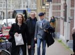 Amsterdam 23 november 2015 
Mart Visser met zijn vriend / partner Jop op straat