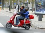 Amsterdam 18 november 2015 
Martijn Krabbe met zijn zoon achilles op vespa scooter