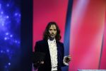 Aalsmeer 27 november 20152e en laatste aflevering van sbs6 programma mindmasters met oa Peter R de Vries Sabia Boulahrouz Patty Brard Patricia Paay Boer Geert en Maarten v d Weijden. Kim Lian v d Meij presenteert het programma. Wegens tegenvallende kijkcijfers werd het programma na twee afleveringen van de tv gehaald. sabia haar drie kinderen Katharina Amaya en Daamin waren aanwezig met de tante (aupair) van Sabia
