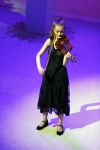 Amsterdam 23 november 2015 
Irene v d Laar stapt uit taxi.5 jaar nieuwe de la mar en 15 jaar de joop en Janine v d Ende foundation. violiste Noa Wildschut