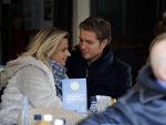Amsterdam 28 november 2015 
Pieter v d Hoogenband met zijn vriendin Marie JosÃ© Crooijmans op de cornelis schuytstraat