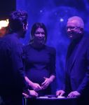 Aalsmeer 20 november 2015
Sabia Boulahrouz zwanger in het programma Mindmasters van SBS6.
Mindmasters Live, Uri Geller, Walter Rolfo, Patty Brard  Wolter Kroes Jochem v Gelder Peter R de Vries Boer geile Geert Monique Smit Patty Brard Kay nambiar en K# Lisa Michels. Kim LIan v d Meij presenteert het in studio Aalsmeer.