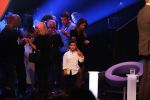 Aalsmeer 27 november 20152e en laatste aflevering van sbs6 programma mindmasters met oa Peter R de Vries Sabia Boulahrouz Patty Brard Patricia Paay Boer Geert en Maarten v d Weijden. Kim Lian v d Meij presenteert het programma. Wegens tegenvallende kijkcijfers werd het programma na twee afleveringen van de tv gehaald. sabia haar drie kinderen Katharina Amaya en Daamin waren aanwezig met de tante (aupair) van Sabia