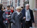Amsterdam 23 november 2015 
Irene v d Laar stapt uit taxi.5 jaar nieuwe de la mar en 15 jaar de joop en Janine v d Ende foundation. Simone Kleinsma met Guus Verstraete