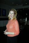 Amsterdam 23 november 2015 
Irene v d Laar stapt uit taxi.5 jaar nieuwe de la mar en 15 jaar de joop en Janine v d Ende foundation. Tjitske Reidinga