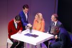 Amsterdam 23 november 2015 
Irene v d Laar stapt uit taxi.5 jaar nieuwe de la mar en 15 jaar de joop en Janine v d Ende foundation. Tjitske Reidinga