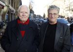 Amsterdam 25 november 2016
Boekpresentatie Johnny Rep bij cafe Scheltema. Johan Derksen reikt eerste exemplaar uit aan Heinz Stuy . Het boek is geschreven door  Mark v d Heuvel. Aad v d Heuvel