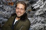 Kaatsheuvel 16 november 2016
Opnames videoclip Toppers met Rene Froger Gerard Joling Jeroen v d Boom Maxim Froger Danny Froger Lee Towers Andre Hazes jr O Gene en Maan. Opnames vonden plaats in de efteling.