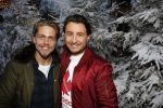 Kaatsheuvel 16 november 2016
Opnames videoclip Toppers met Rene Froger Gerard Joling Jeroen v d Boom Maxim Froger Danny Froger Lee Towers Andre Hazes jr O Gene en Maan. Opnames vonden plaats in de efteling.