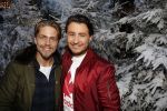 Kaatsheuvel 16 november 2016
Opnames videoclip Toppers met Rene Froger Gerard Joling Jeroen v d Boom Maxim Froger Danny Froger Lee Towers Andre Hazes jr O Gene en Maan. Opnames vonden plaats in de efteling.