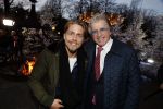 Kaatsheuvel 16 november 2016
Opnames videoclip Toppers met Rene Froger Gerard Joling Jeroen v d Boom Maxim Froger Danny Froger Lee Towers Andre Hazes jr O Gene en Maan. Opnames vonden plaats in de efteling.