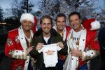 Kaatsheuvel 16 november 2016
Opnames videoclip Toppers met Rene Froger Gerard Joling Jeroen v d Boom Maxim Froger Danny Froger Lee Towers Andre Hazes jr O Gene en Maan. Opnames vonden plaats in de efteling.