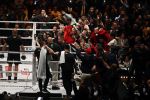Oberhausen 10 december 2016
Rico Verhoeven wint zijn gevecht met Badr Hari tijdens de GLORY COLLISION in Oberhausen.