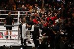 Oberhausen 10 december 2016
Rico Verhoeven wint zijn gevecht met Badr Hari tijdens de GLORY COLLISION in Oberhausen.