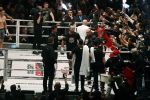 Oberhausen 10 december 2016
Rico Verhoeven wint zijn gevecht met Badr Hari tijdens de GLORY COLLISION in Oberhausen.