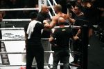 Oberhausen 10 december 2016
Rico Verhoeven wint zijn gevecht met Badr Hari tijdens de GLORY COLLISION in Oberhausen.