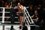 Oberhausen 10 december 2016
Rico Verhoeven wint zijn gevecht met Badr Hari tijdens de GLORY COLLISION in Oberhausen.