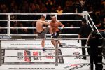 Oberhausen 10 december 2016
Rico Verhoeven wint zijn gevecht met Badr Hari tijdens de GLORY COLLISION in Oberhausen.