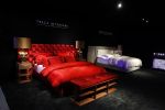 Amsterdam 8 december 2016
15e luxury fair in de RAI. Beds and bedding
