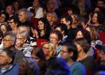 Amsterdam 20 november 2016
Rob de Nijs krijgt de radio5 oeuvre award in theater Amsterdam . Zijn vrouw Henriette en zoons Robert en Yoshi zijn ook aanwezig alsmede zijn ex vrouw Belinda meuldijk.