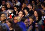 Amsterdam 20 november 2016
Rob de Nijs krijgt de radio5 oeuvre award in theater Amsterdam . Zijn vrouw Henriette en zoons Robert en Yoshi zijn ook aanwezig alsmede zijn ex vrouw Belinda meuldijk.