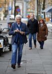 Amsterdam 25 november 2016
Ben Cramer bellend op straat