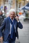 Amsterdam 25 november 2016
Ben Cramer bellend op straat