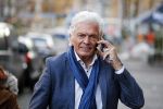 Amsterdam 25 november 2016
Ben Cramer bellend op straat