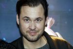 Amsterdam 10 december 2016
Premiere Sing in pathe arena. Boris Titulaer met vrouw en kinderen