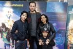 Amsterdam 10 december 2016
Premiere Sing in pathe arena. Boris Titulaer met vrouw en kinderen