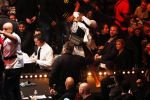 Oberhausen 10 december 2016
Nieky Holzen verliest zijn wereldtitel aan Cedric Doumbe uit Frankrijk tijdens de GLORY COLLISION in Oberhausen.