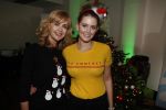 Amsterdam 7 december 2016
Sky radio Christmas tree event met oa Daphne en Emma Deckers Ronald de Boer Gers Pardoel Wilfred Genee Renate Verbaan en Bracha v Doesburgh. Fred v Leer en Manon Meijers zijn de jury. Marlayne Sahupala presenteert het geheel in het college hotel.