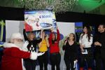 Amsterdam 7 december 2016
Sky radio Christmas tree event met oa Daphne en Emma Deckers Ronald de Boer Gers Pardoel Wilfred Genee Renate Verbaan en Bracha v Doesburgh. Fred v Leer en Manon Meijers zijn de jury. Marlayne Sahupala presenteert het geheel in het college hotel.