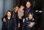 Amsterdam 26 november 2016
20 jaar studio 100 in het ziggodome met oa K3. Dennis v d Geest met vrouw en kinderen