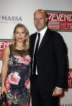 Amsterdam 14 november 2016
Premiere de zevende hemel in theater Carre. Elle v Rijn met vriend