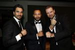 Amsterdam 8 december 2016
15e luxury fair in de RAI.Everon Jackson Hooi met vriend en kennis